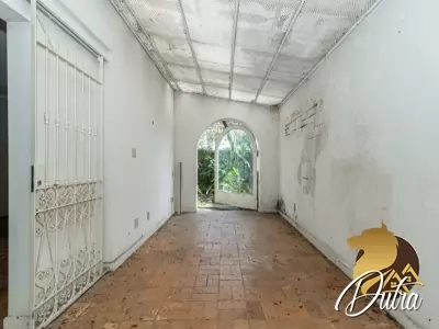 Padrão Jardim América 393m² 04 Dormitórios 04 Suítes 5 Vagas