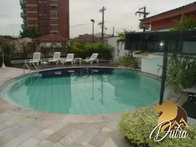 Maison Saint Valery Moema 600m² 04 Dormitórios 03 Suítes 4 Vagas