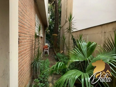 Padrão Jardim Luzitânia 395m² 04 Dormitórios 4 Vagas