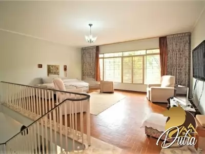 Padrão Jardim Luzitânia 454m² 04 Dormitórios 01 Suítes 4 Vagas