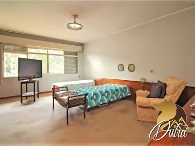 Padrão Jardim Luzitânia 454m² 04 Dormitórios 01 Suítes 4 Vagas