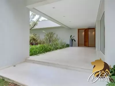 Casa de Condomínio Alto Da Boa Vista 867m² 04 Dormitórios 04 Suítes 8 Vagas
