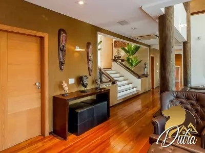 Alpha 10 Alphaville 1600m² 07 Dormitórios 05 Suítes 6 Vagas