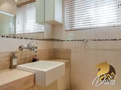 Alpha 10 Alphaville 1600m² 07 Dormitórios 05 Suítes 6 Vagas