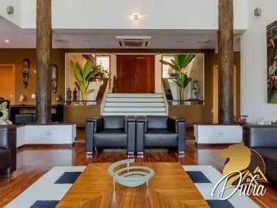 Alpha 10 Alphaville 1600m² 07 Dormitórios 05 Suítes 6 Vagas