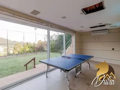 Alpha 10 Alphaville 1600m² 07 Dormitórios 05 Suítes 6 Vagas