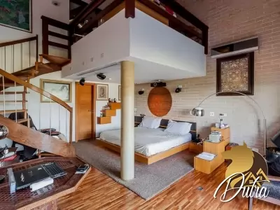 Alpha 10 Alphaville 1600m² 07 Dormitórios 05 Suítes 6 Vagas