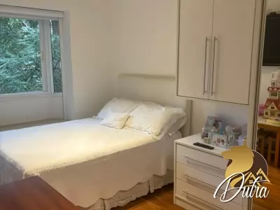 Saint James Special Houses Campo Belo 223m² 04 Dormitórios 04 Suítes 5 Vagas