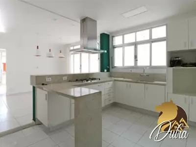Casa na Vila Nova Conceição Vila Nova Conceição 482m² 05 Dormitórios 05 Suítes 10 Vagas