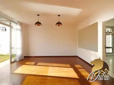 Casa na Vila Nova Conceição Vila Nova Conceição 482m² 05 Dormitórios 05 Suítes 10 Vagas