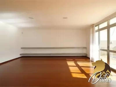 Casa na Vila Nova Conceição Vila Nova Conceição 482m² 05 Dormitórios 05 Suítes 10 Vagas