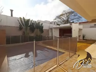 Casa na Vila Nova Conceição Vila Nova Conceição 482m² 05 Dormitórios 05 Suítes 10 Vagas