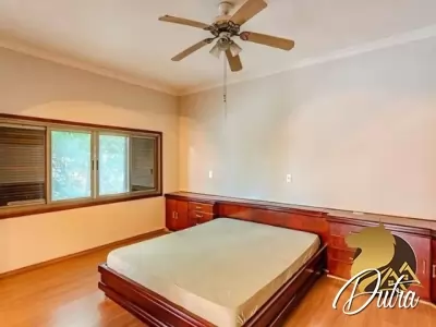 Padrão Jardim Paulista 920m² 06 Dormitórios 06 Suítes 10 Vagas