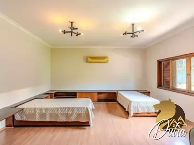 Padrão Jardim Paulista 920m² 06 Dormitórios 06 Suítes 10 Vagas