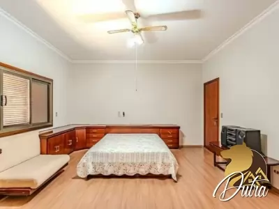 Padrão Jardim Paulista 920m² 06 Dormitórios 06 Suítes 10 Vagas