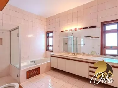 Padrão Jardim Paulista 920m² 06 Dormitórios 06 Suítes 10 Vagas