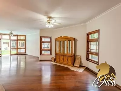 Padrão Jardim Paulista 920m² 06 Dormitórios 06 Suítes 10 Vagas