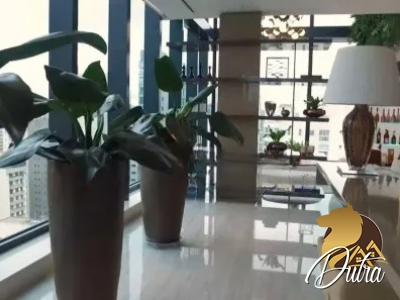 Edifício Moema Signature Vila Uberabinha 800m² 04 Dormitórios 04 Suítes 6 Vagas