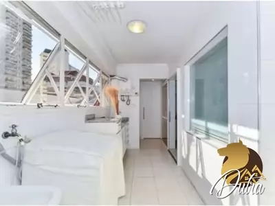 Mansão dos Vikings Brooklin 400m² 04 Dormitórios 03 Suítes 3 Vagas