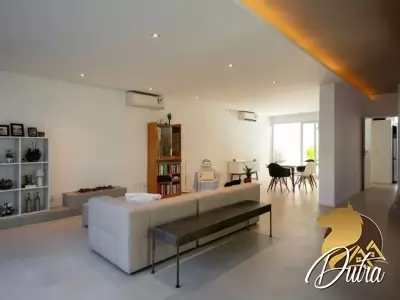 Padrão Jardim Luzitânia 281m² 03 Dormitórios 03 Suítes 3 Vagas