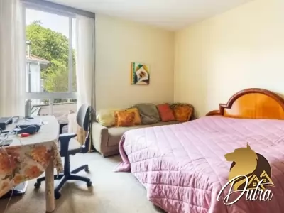 Padrão Jardim Paulista 650m² 04 Dormitórios 04 Suítes 5 Vagas