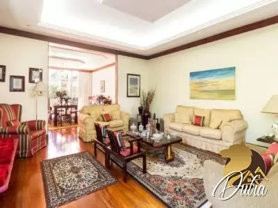 Padrão Jardim Paulista 650m² 04 Dormitórios 04 Suítes 5 Vagas