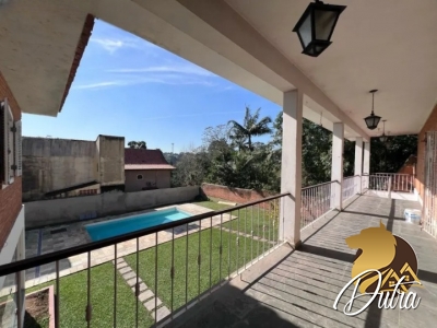 Casa de Vila Jardim Riviera 450m² 03 Dormitórios 03 Suítes 4 Vagas