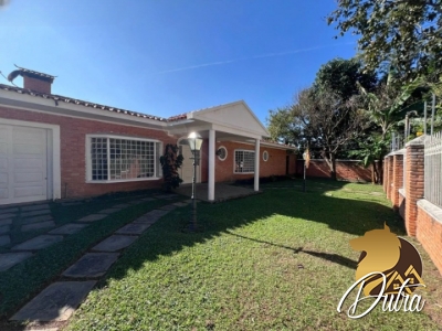 Casa de Vila Jardim Riviera 450m² 03 Dormitórios 03 Suítes 4 Vagas