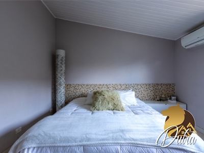 Los Alamos Chácara Monte Alegre 456m² 04 Dormitórios 02 Suítes 4 Vagas