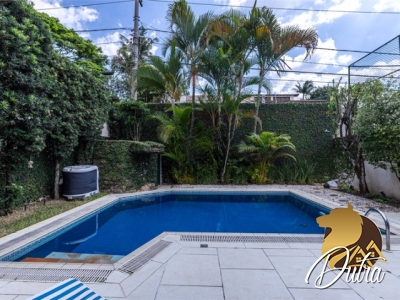 Los Alamos Chácara Monte Alegre 456m² 04 Dormitórios 02 Suítes 4 Vagas