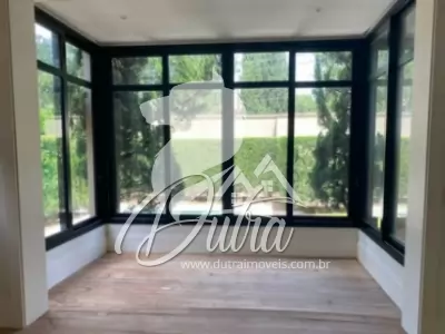 Casa de Condomínio Jardim Morumbi 435m² 04 Dormitórios 04 Suítes 3 Vagas