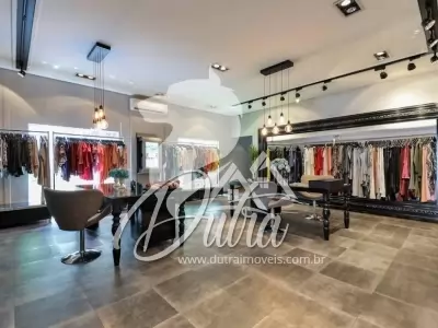 Casa Comercial Vila Nova Conceição 350m² 01 Dormitórios 3 Vagas