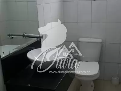 Casa Comercial Indianópolis 1650m² 01 Dormitórios 30 Vagas