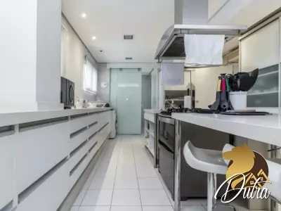 Henry Cerqueira César 326m² 02 Dormitórios 02 Suítes 2 Vagas