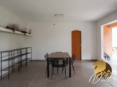 Casa de Vila Jardim Morumbi 695m² 05 Dormitórios 04 Suítes 10 Vagas