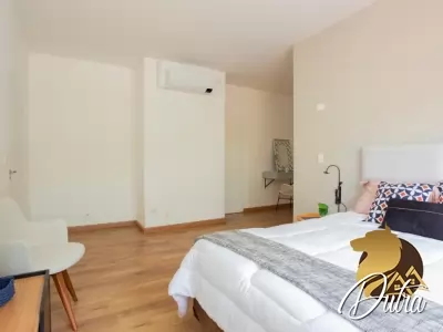 Casa de Vila Jardim Morumbi 695m² 05 Dormitórios 04 Suítes 10 Vagas