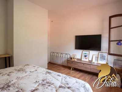 Casa de Vila Jardim Morumbi 695m² 05 Dormitórios 04 Suítes 10 Vagas