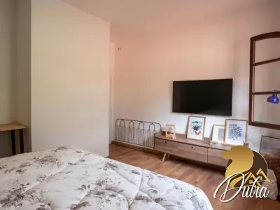 Casa de Vila Jardim Morumbi 695m² 05 Dormitórios 04 Suítes 10 Vagas