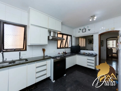 Castel de Ravena Campo Belo 446m² 05 Dormitórios 05 Suítes 4 Vagas