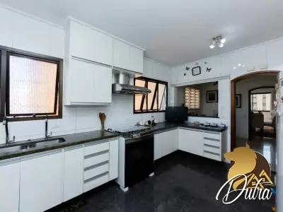 Castel de Ravena Campo Belo 446m² 05 Dormitórios 05 Suítes 4 Vagas