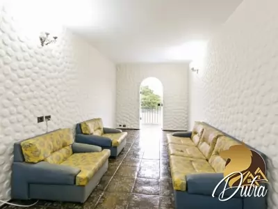 Casa de Vila Jardim Guedala 600m² 04 Dormitórios 04 Suítes 5 Vagas