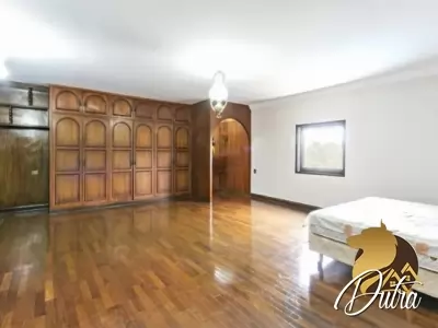 Casa de Vila Jardim Guedala 600m² 04 Dormitórios 04 Suítes 5 Vagas