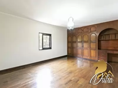 Casa de Vila Jardim Guedala 600m² 04 Dormitórios 04 Suítes 5 Vagas