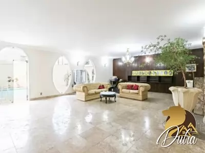 Casa de Vila Jardim Guedala 600m² 04 Dormitórios 04 Suítes 5 Vagas