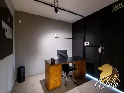 Casa Comercial Alto de Pinheiros 475m² 02 Dormitórios 9 Vagas