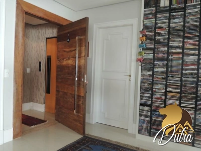 Sant' Angelo Campo Belo 260m² 03 Dormitórios 03 Suítes 3 Vagas