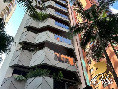 Edifício Pallazzo Adriano Itaim Bibi 245m² 05 Dormitórios 04 Suítes 4 Vagas