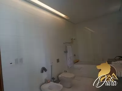 Padrão Jardim Paulista 1460m² 05 Dormitórios 05 Suítes 10 Vagas