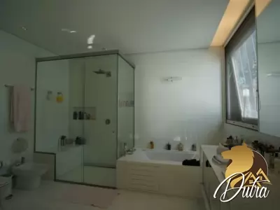 Padrão Jardim Paulista 1460m² 05 Dormitórios 05 Suítes 10 Vagas