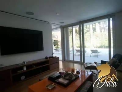 Padrão Jardim Paulista 1460m² 05 Dormitórios 05 Suítes 10 Vagas